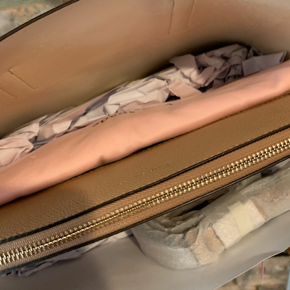 Kate spade light fawn LARGE MARGAUX work tote NEW - Picture 10 of 10